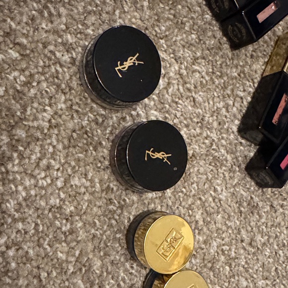 Yves Saint Laurent Lipstick, eyeshadow & more Collection - Picture 4 of 8
